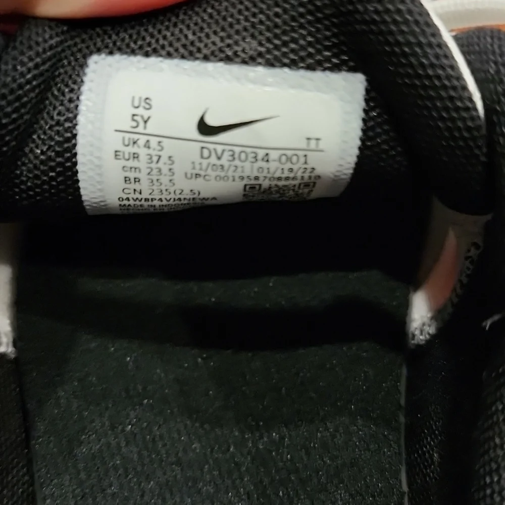 NWT Nike Air Max Motif GS - Picture 7 of 9